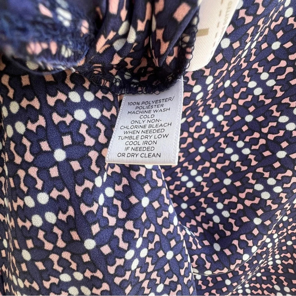 Loft Blue Pink & White Geometric Blouse, M - Picture 8 of 8